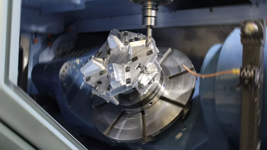 32 axis CNC machining service 01